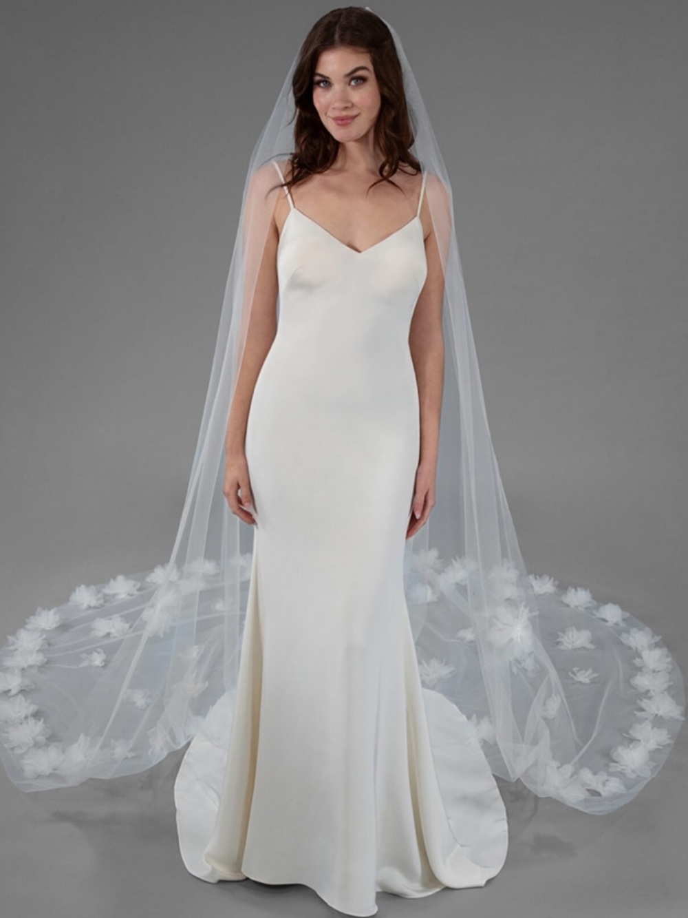 Essence of Australia AVL0125 Ivory Royal Wedding Veil